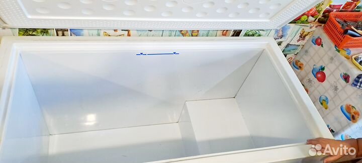 Продам морозильную камеру 