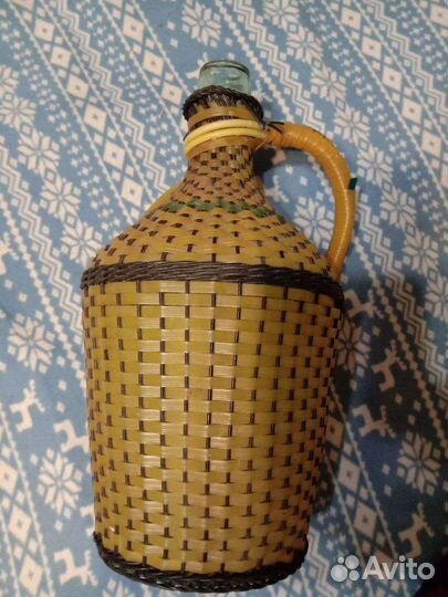 Бутылка стеклянная