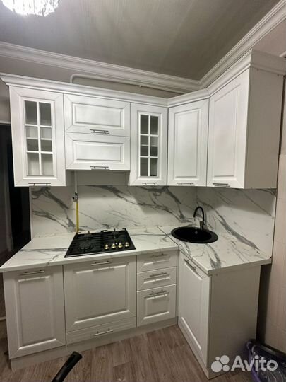 Кухонный гарнитур новый