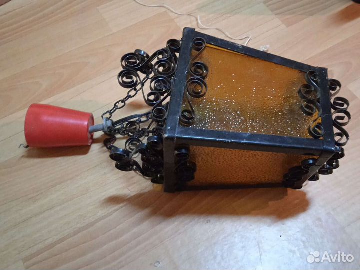 Светильник