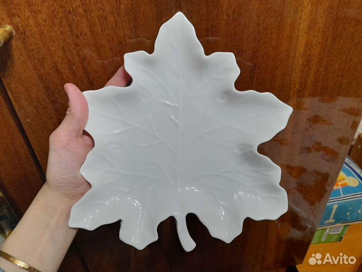 Блюдо сервировочное Кленовый лист