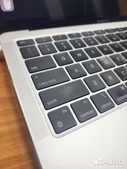 Macbook air 13 m1 256