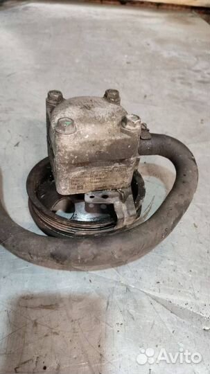 Насос гидроусилителя руля Volvo S80 (1998 - 2003)