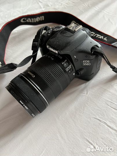 Объектив Canon EF-S 18-135mm f/3.5-5.6 IS