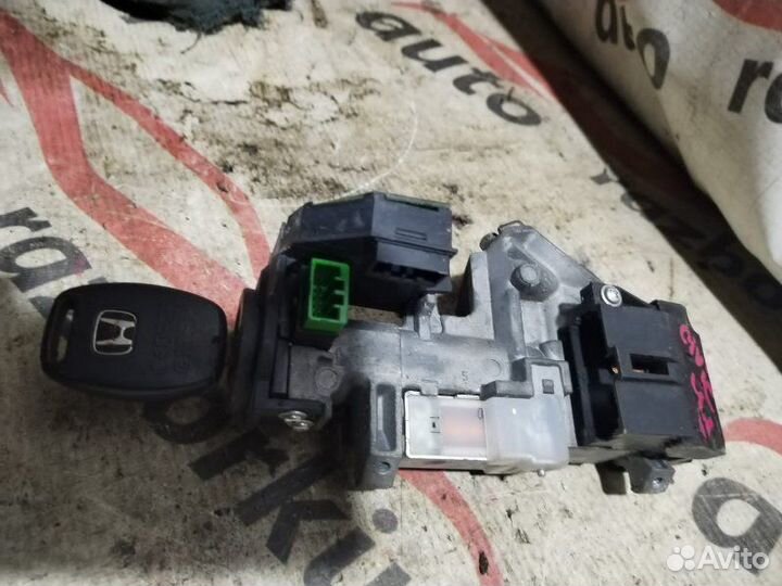 Замок зажигания Honda Civic 4D FD R18A1 2008