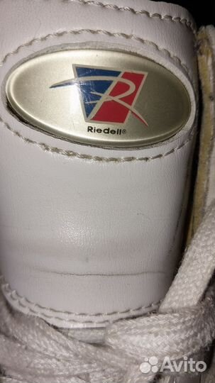 Фигурные коньки riedell