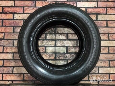 Bridgestone Dueler H/L 400 255/65 R17