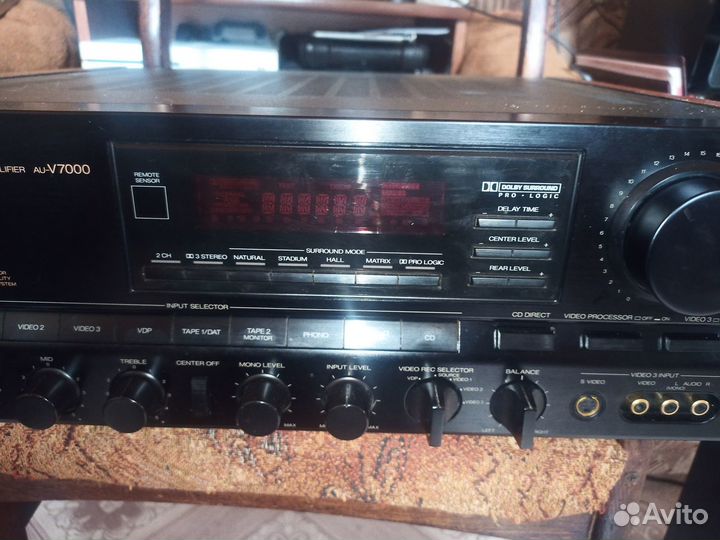 Hi-End усилитель Sansui Au-V7000 с пультом