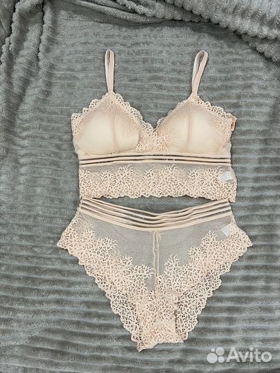 Бюстгалтер и ко