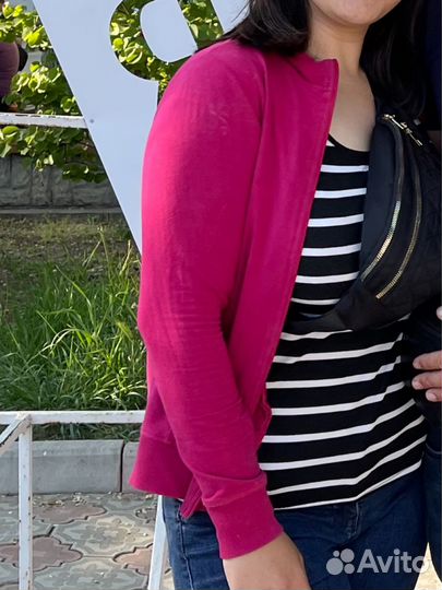 Спортивная кофта женская