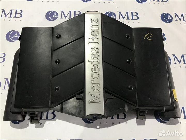 Корпус воздушного фильтра Mercedes-Benz E-Class