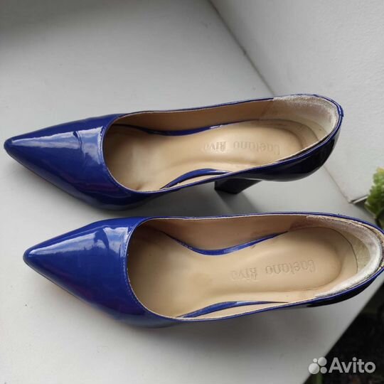 Продам туфли женские