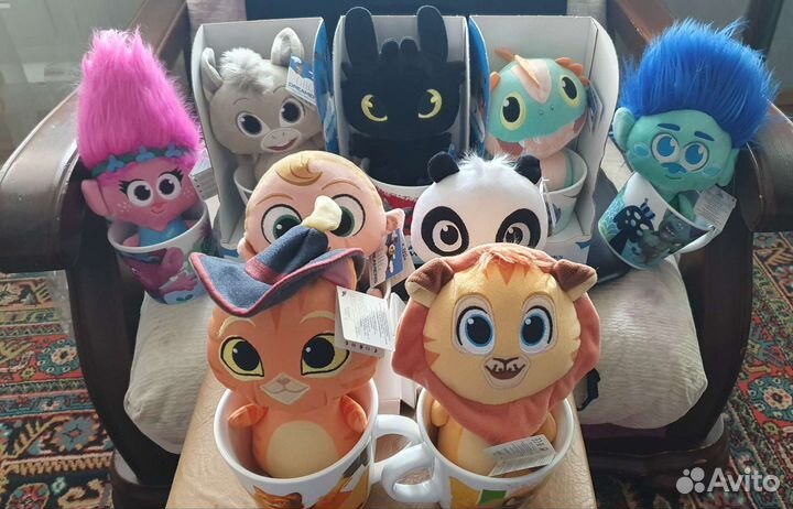 Игрушка в кружке магнит