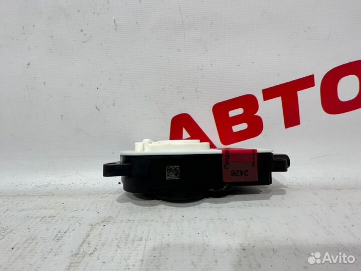 Bmw X5 G05 X7 G07 G30 G20 Моторчик Жалюзи 2426