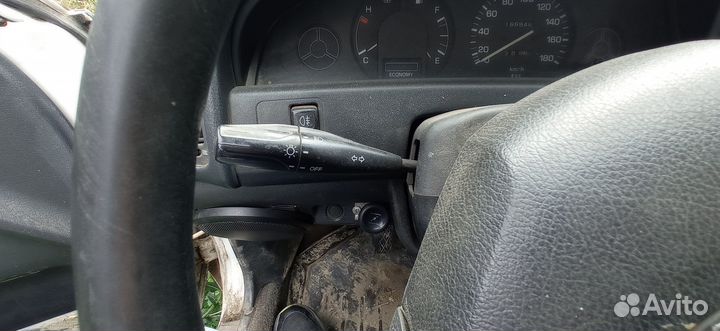 Подрулевой переключатель Toyota Corolla E90