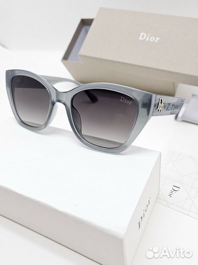 Солнцезащитные очки dior