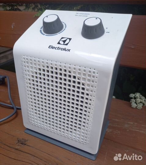 Тепловентилятор electrolux
