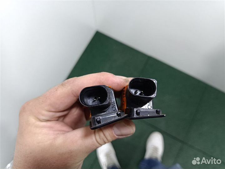 Фонарь подсветки номера Vw Passat B7 2011