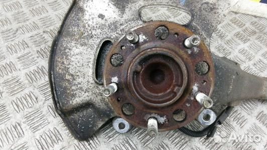 Ступица передняя левая hyundai genesis (85F02K901)