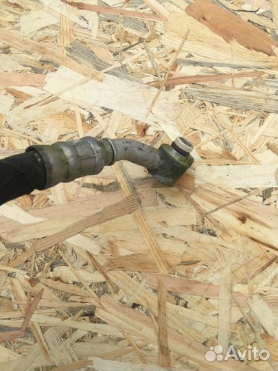 8k0260701 Audi A4,A5 Трубка кондиционера