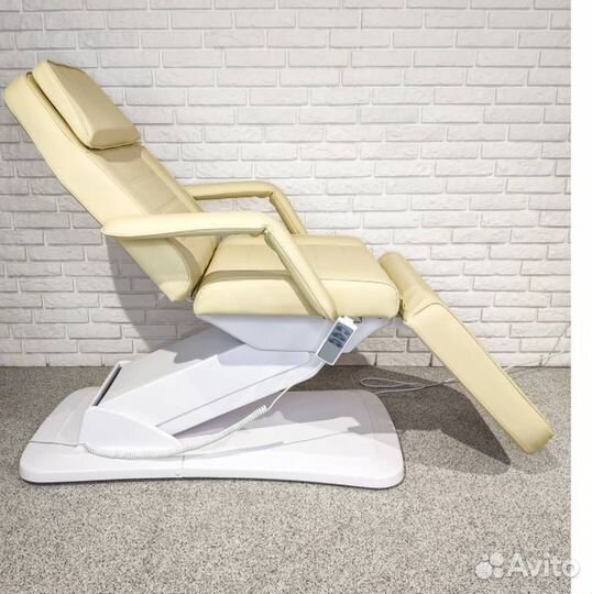 Косметологическое кресло