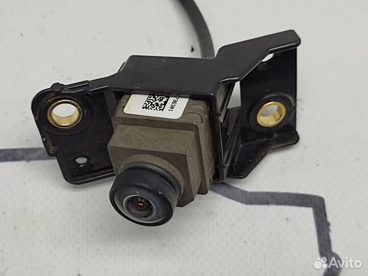 Камера кругового обзора w470 X-class 642.889 20