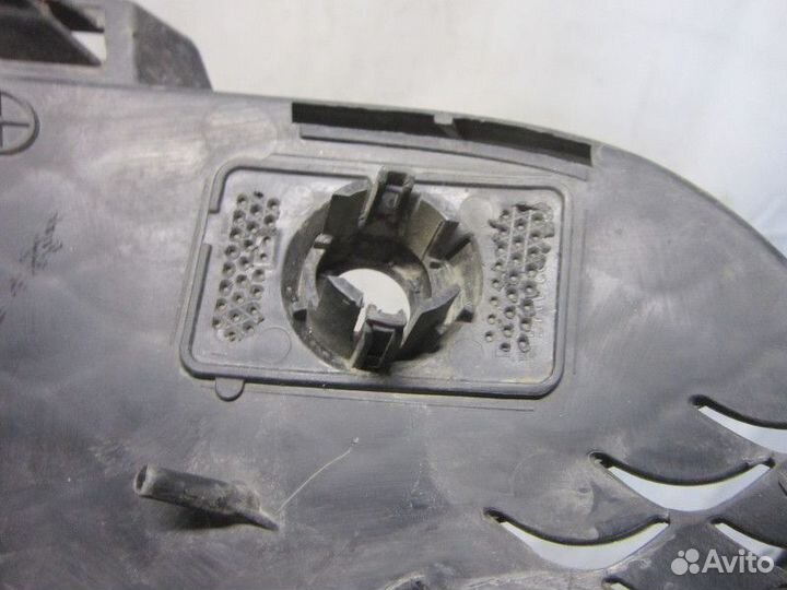 Решетка в бампер правая mercedes benz W166 M-Klass