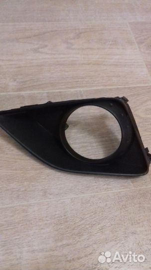 Накладка противотуманной фары