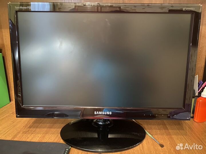 Монитор Samsung P2250 21.5” full HD 60Гц