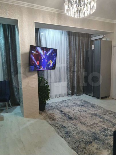 2-к. квартира, 72 м², 10/10 эт.