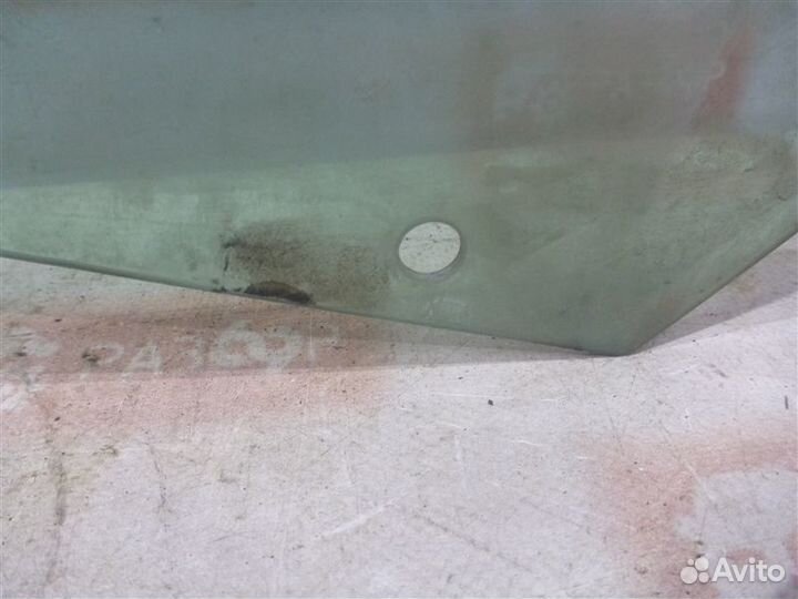 Стекло двери переднее левое Peugeot 206 2A/C TU3A