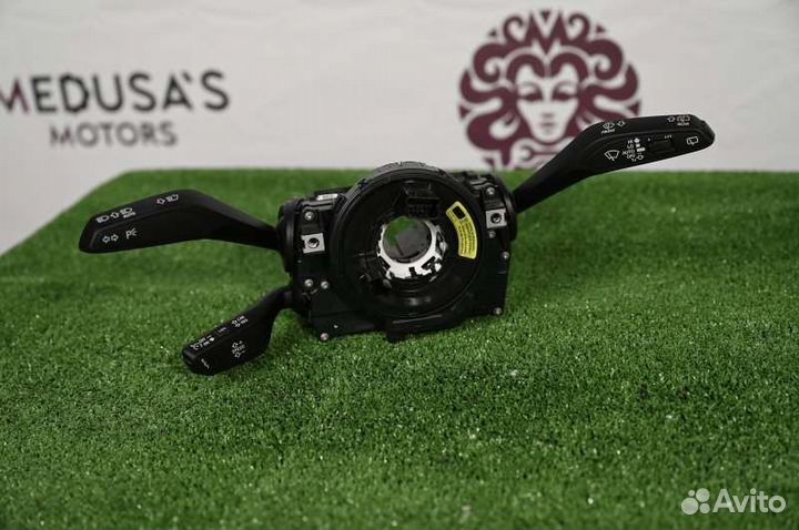 Блок подрулевых переключателей правый Audi Q5 2.0