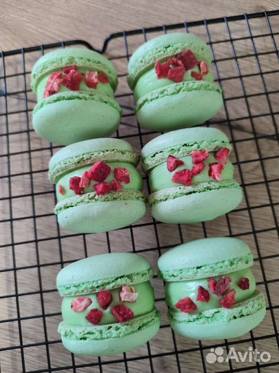 Макарон/макаронс, десерты в наличии и на заказ