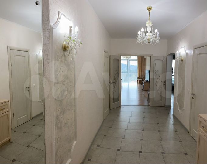 2-к. квартира, 76 м², 9/16 эт.