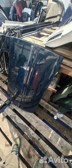 Передняя правая дверь на Вольво 850