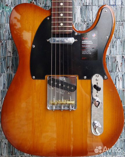 Электрогитара Fender Telecaster USA + Аксессуары