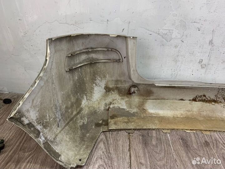 Бампер задний Opel Zafira B минивэн 2006