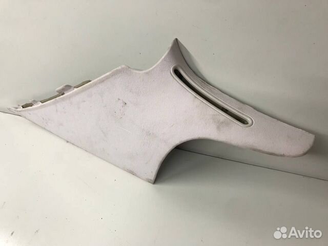 Обшивка задняя правая Mercedes/ W211/ 2004