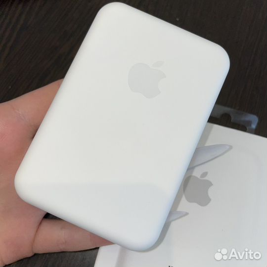 Magsafe battery pack