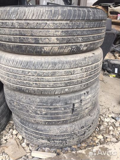 Dunlop Grandtrek ST30 225/65 R17