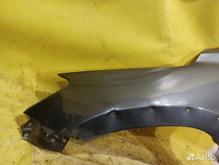 Крыло переднее левое Toyota RAV 4 2006-2013