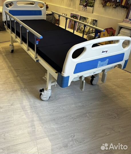 Медицинская кровать для лежачего больного