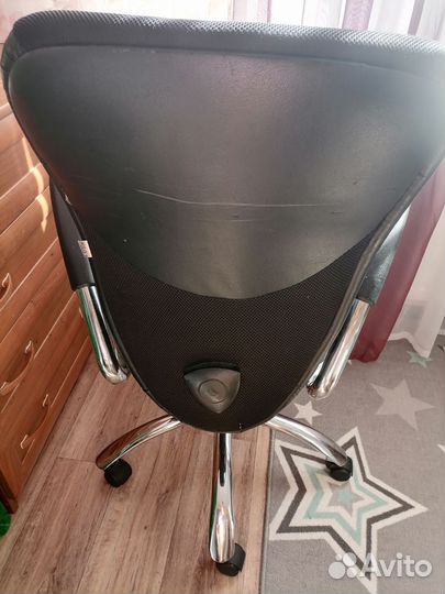 Стул компьютерный