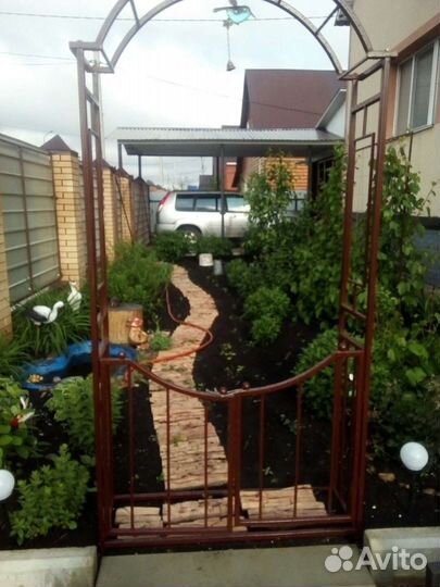 Арка садовая