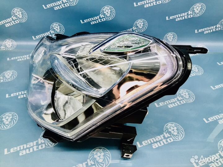 Фара левая Nissan Almera G15