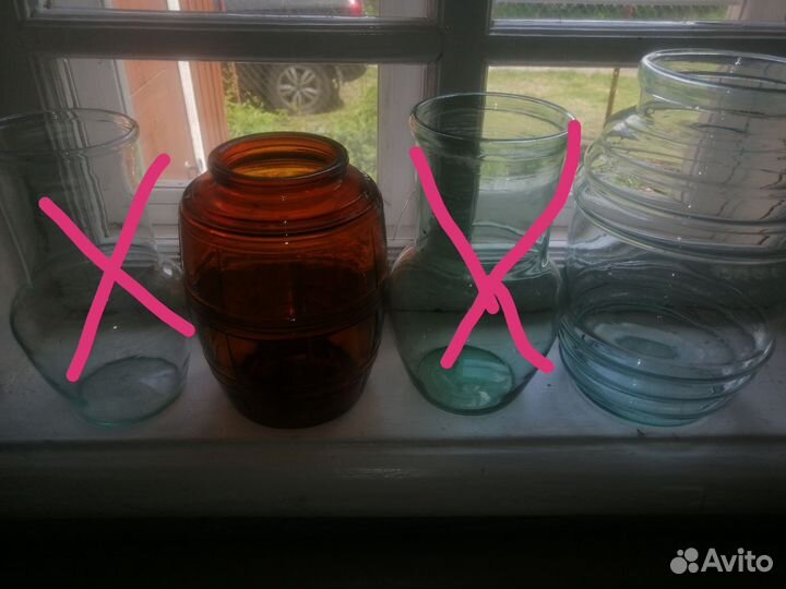 Старинные банки, крынки, стулья