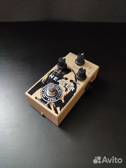 Гитарная педаль AMT Heater HR-1