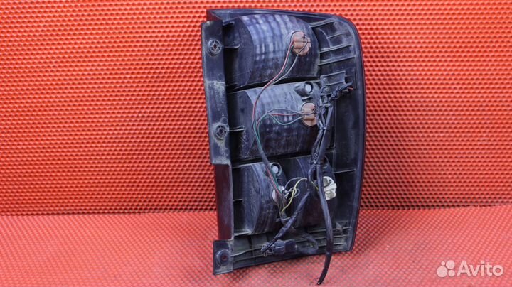 Фонарь задний левый Kia Carnival VQ G6EA 92401-4J0