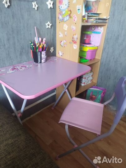 Детский стол и стульчик
