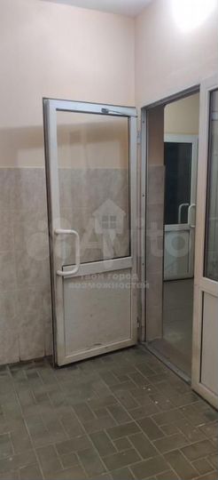 2-к. квартира, 63 м², 1/9 эт.